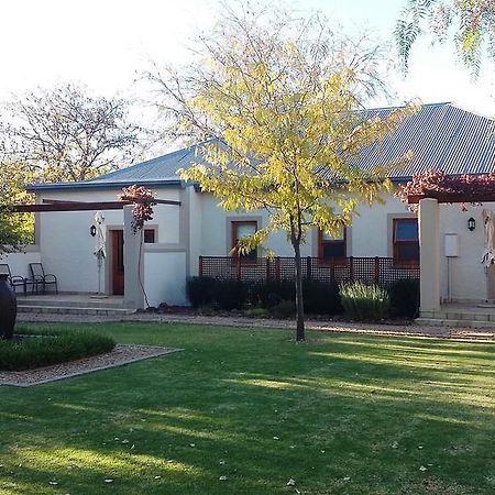 Honeylocust Guesthouse Colesberg Exterior photo